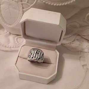 925 STERLING BLACK & WHITE PROCELAIN WIDE BAND 8